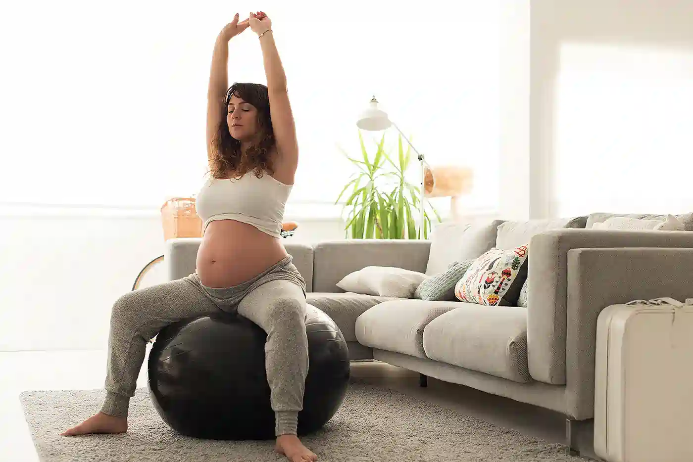 How to Support Your Core Safely During Pregnancy Radlett